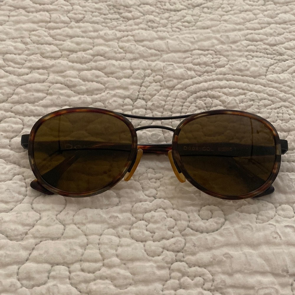 Stylish 80s style sunglasses
